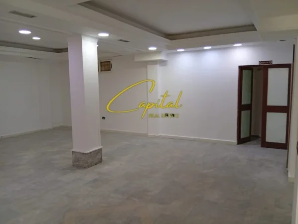 Tirane, jepet me qera ambjent biznesi Kati 0, 200 m² 700 € (RRUGA MINE PEZA)