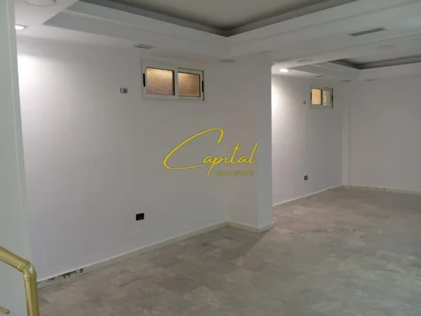 Tirane, jepet me qera ambjent biznesi Kati 0, 200 m² 700 € (RRUGA MINE PEZA)