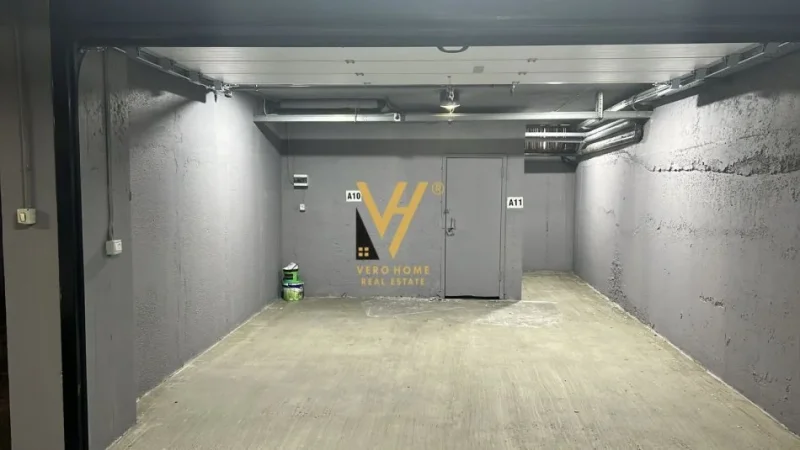 Tirane, shitet garazh | post parkimi Kati -1, 30 m² 35.000 € (ALI DEMI)