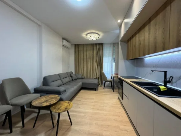 Tirane, shitet apartament 1+1 , 60 m² 117.000 € (Kopshti Zoologjik)