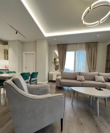 Tirane, jepet me qera apartament 2+1 Kati 3, 90 m² 600 € (GJIMNAZI QEMAL STAFA)