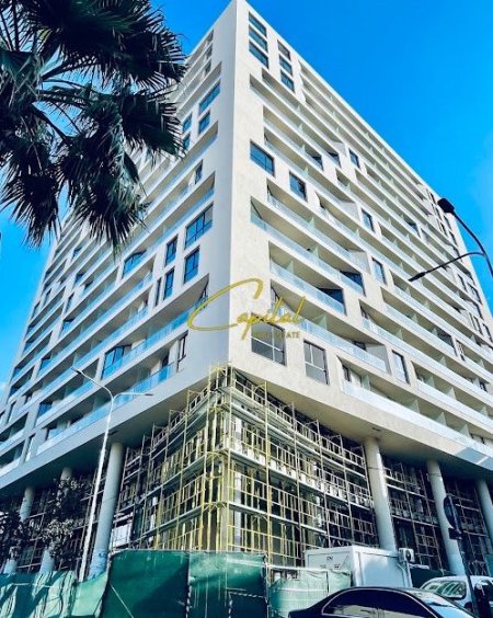 Tirane, jepet me qera zyre Kati 2, 75 m² 750 € (REZIDENCA MINE PEZA)