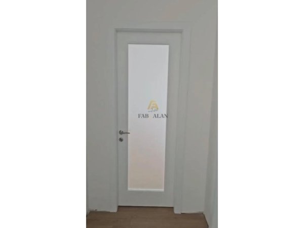 Durres, shitet apartament 3+1 Kati 3, 165 m² 400.000 € (Vollga)
