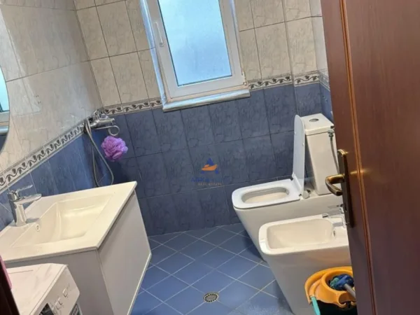 jepet me qera apartament 1+1+Ballkon Kati 2, 60 m² 700 € (SHESHI WILLSON)