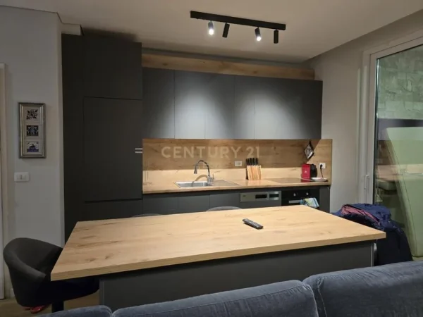 Durres, shitet apartament 2+1 Kati 2, 101 m² 295.000 € (Gjiri i Lalzit , Durres)