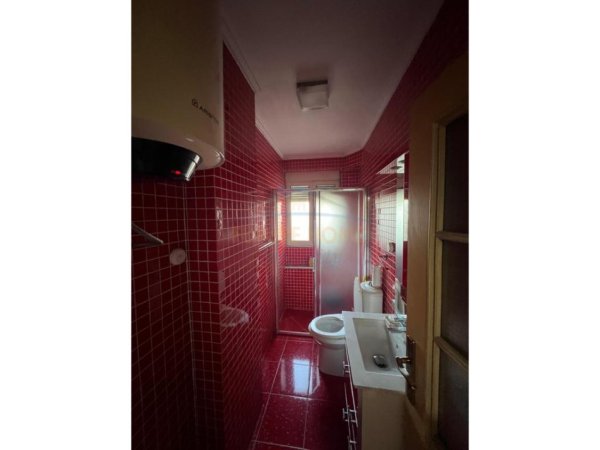 SHITET APARTAMENT 2+1 TEK RRUGA FORTUZI