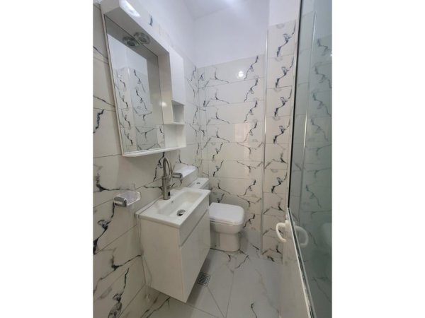 Tirane, shitet apartament 2+1+Aneks+Ballkon , 100 m² 150.000 € (Fresk)
