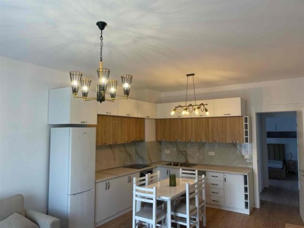 Tirane, jepet me qera apartament 1+1+PARKIM Kati 3, 67 m² 450 € (SELITE PRANE AKU-SE)