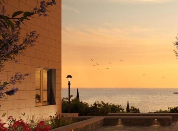 Vlore, shitet apartament 2+1+Ballkon Kati 1, 100 m² 275.000 € (rruga palas)