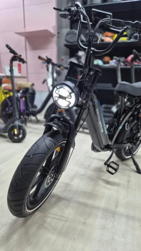 Tirane, shes biciklete elektrike Ouxi Vifa Q8 e zeze