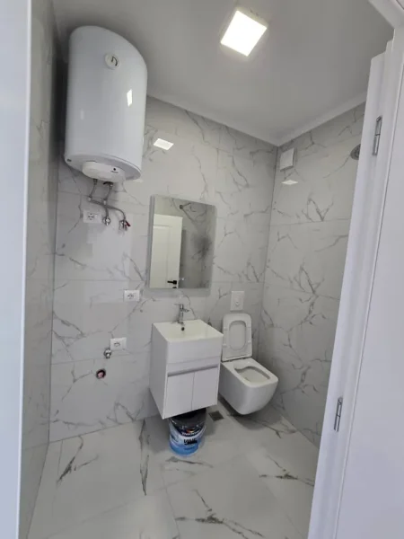 Tirane, shitet apartament 1+1 Kati 5, 28 m² 68.000 € (Don Bosko)