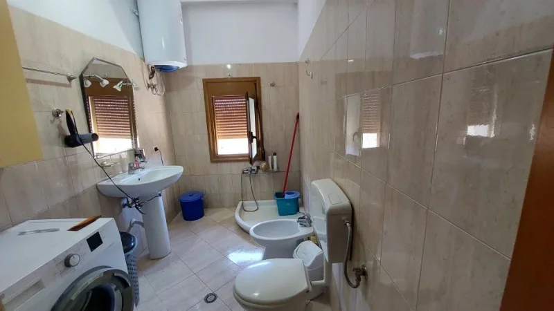 Vlore, shes apartament 2+1 Kati 5, 150.000 € 