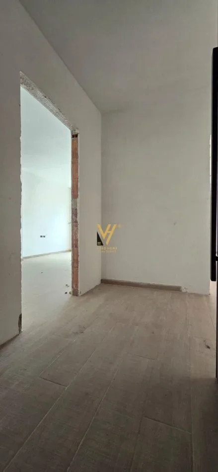 Tirane, shitet apartament 1+1+Ballkon Kati 1, 73 m² 140.000 € (BULEVARDI I RI)