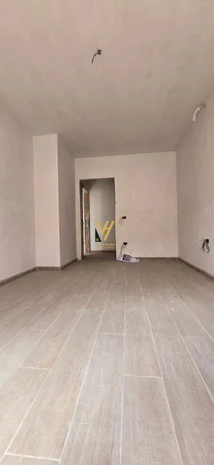 Tirane, shitet apartament 1+1+Ballkon Kati 1, 73 m² 140.000 € (BULEVARDI I RI)