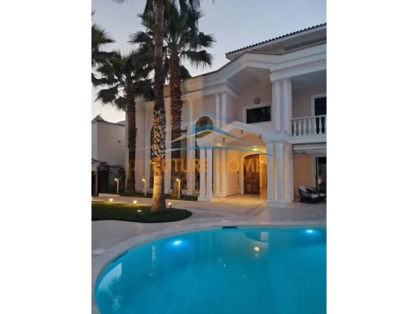 0683487469 Tirane, shitet Vile 2 Katshe Kati 2, 900 m² (Rruga e Dibres , Prane Medreses)