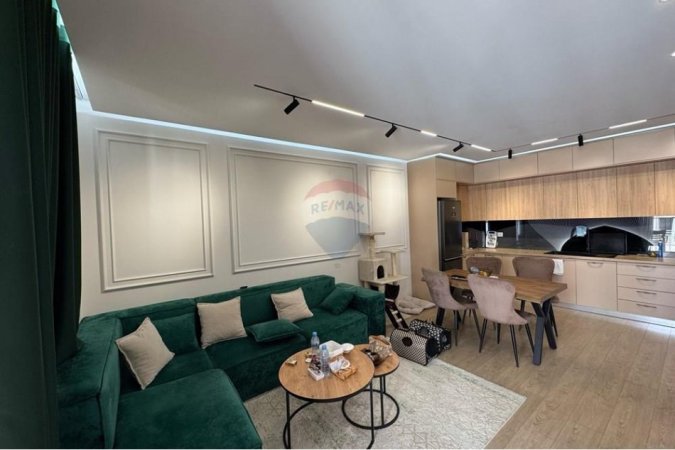 Kodra e Diellit, shitet apartament 2+1 Kati 2, 110 m² 265.000 € . ID: 530391026-12