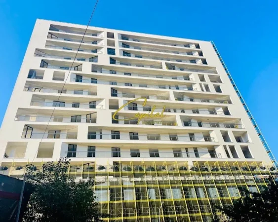 Tirane, jepet me qera zyre Kati 2, 95 m² 950 € (REZIDENCA MINE PEZA)