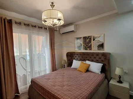 Tirane, shitet apartament 2+1+Ballkon , 330.000 € (rruga e elbasanit)