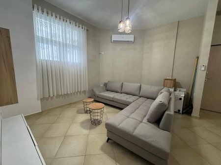 Tirane, shitet apartament 2+1+Ballkon Kati 0, 91 m² 110.000 € (Fresku)