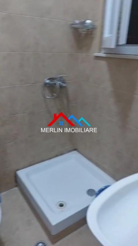 Tirane, jepet me qera garsonier Kati 2, 38 m² 300 € (QYTET STUDENTI)