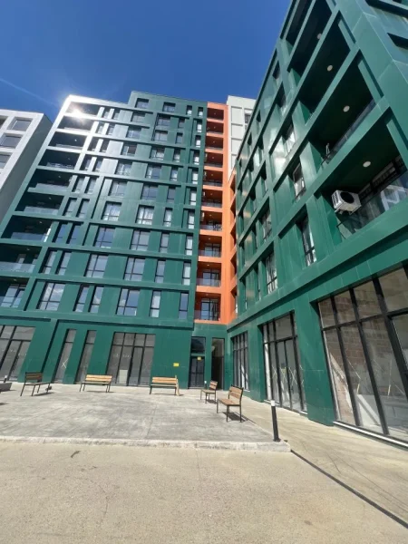 Tirane, shitet apartament 3+1 , 156 m² (Bulevardi i Ri, Rezidenca Platinum)