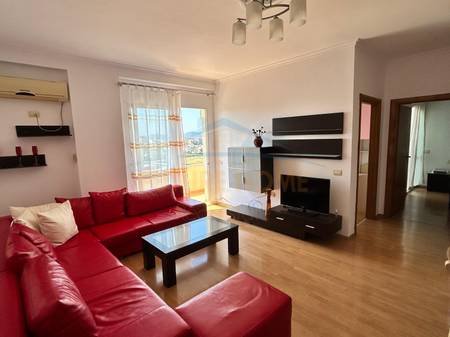 Tirane, jepet me qera apartament 2+1 Kati 6, 94 m² 480 € 