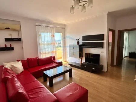 Tirane, jepet me qera apartament 2+1 Kati 6, 94 m² 480 € 