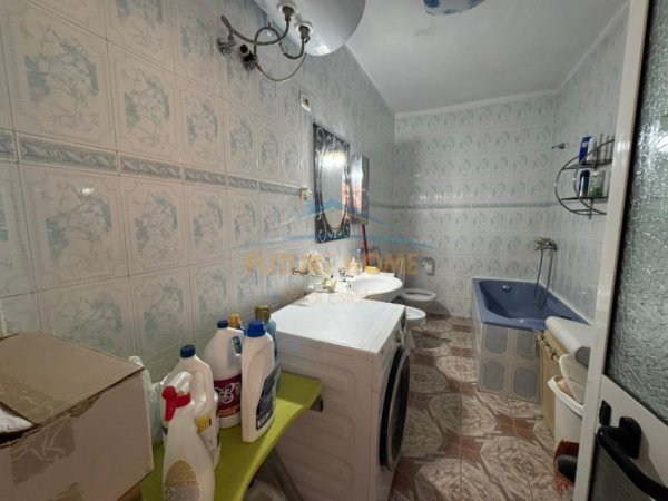 0683487469 Tirane, shitet shtepi private 2+1+Aneks+Ballkon Kati 1, 154 m² 300.000 € (Rruga Siri Kodra)