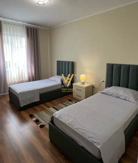 Durres, shitet apartament 2+1+Ballkon Kati 2, 95 m² 200.000 € (STACIONI I TRENIT)