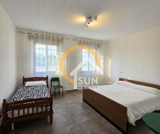 Shkoder, shitet Vile 3+1+Aneks+Ballkon Kati 0, 178 m² 210.000 € (MBAS KISHES SE MADHE, SHKODER)