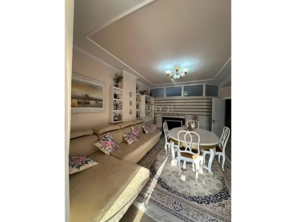 Tirane, shitet apartament 2+1 Kati 2, 130 m² 250.000 € (Tregu Elektrik)