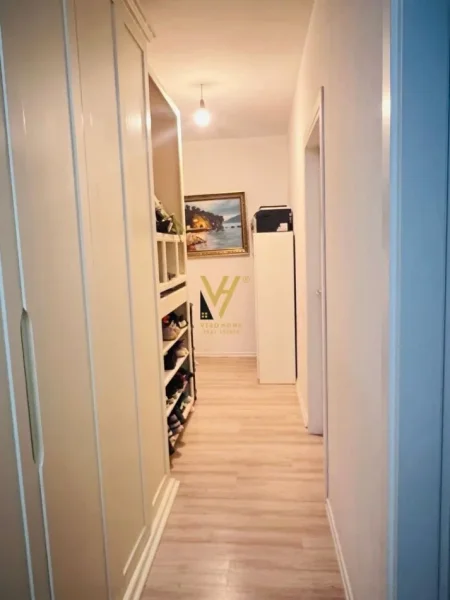 Tirane, shitet apartament 2+1+Ballkon Kati 2, 105 m² 170.000 € (5 MAJI)