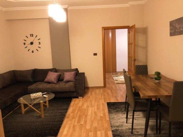 Tirane, shes apartament 2+1+BLK Kati 8, 100 m² 134.000 Euro (Shkolla e Kuqe)