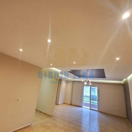 Kavaje, shes apartament Kati 5, 120 m² 500 Euro/m2 (Kavaje)