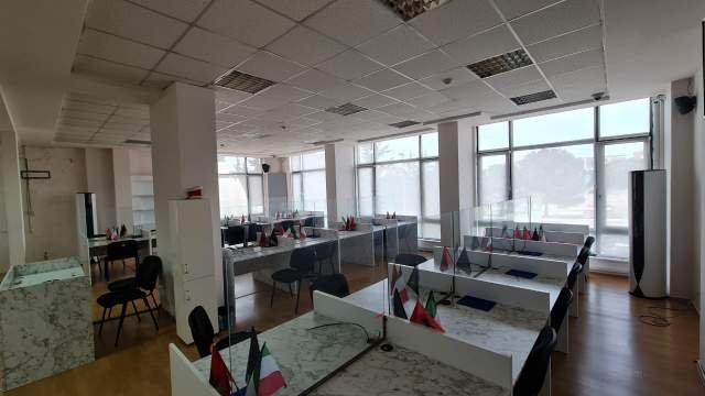 Tirane, shes ambjent biznesi Kati 2, 1.040 m² (Don Bosko)