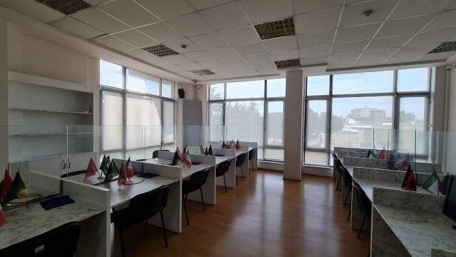 Tirane, shes ambjent biznesi Kati 2, 1.040 m² (Don Bosko)