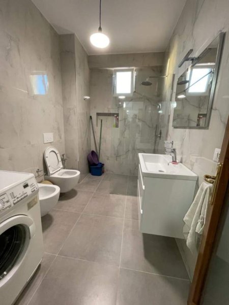 Qera, Apartament 2+1, Rruga E Kavajës