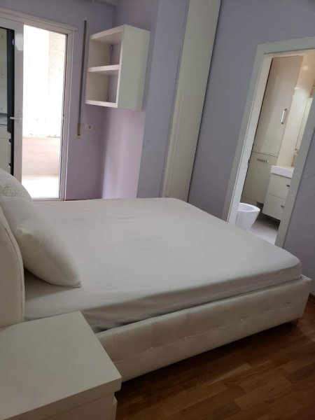 Tirane, jepet me qera apartament 2+1+BLK Kati 5, 105 m² 700 Euro (bill klinton)