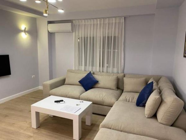 Tirane, jap me qera apartament 1+1+A+BLK Kati 2, 60 m² 500 Euro (sheshi wilson)