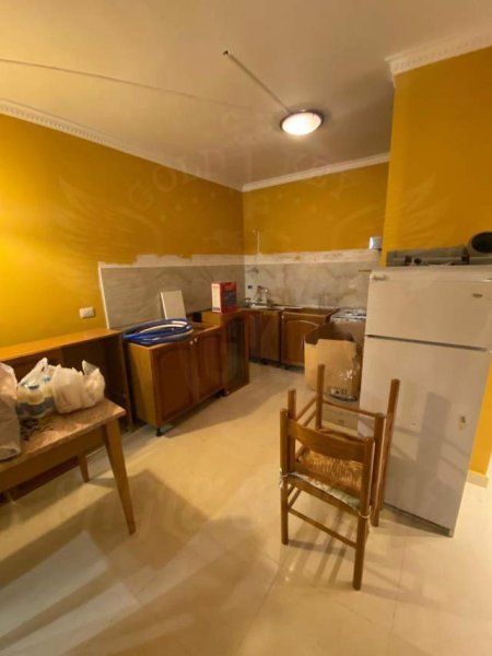 Durres, jepet me qera apartament 3+1+A+BLK Kati 10, 120 m² 450 Euro (QENDER)