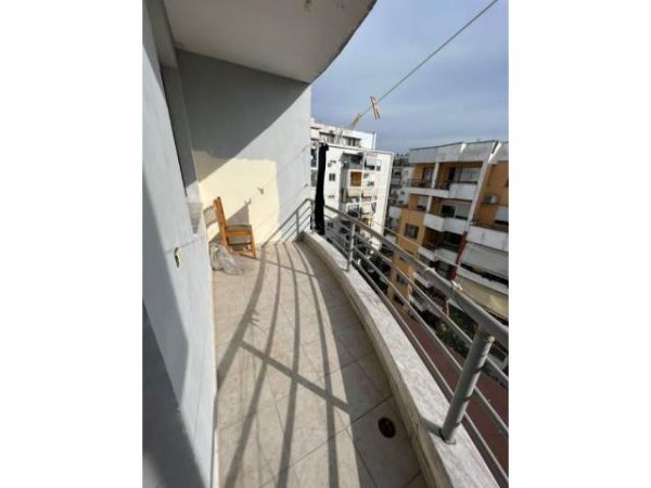 Tirane, shitet apartament 1+1+BLK Kati 8, 67 m² 69.000 Euro