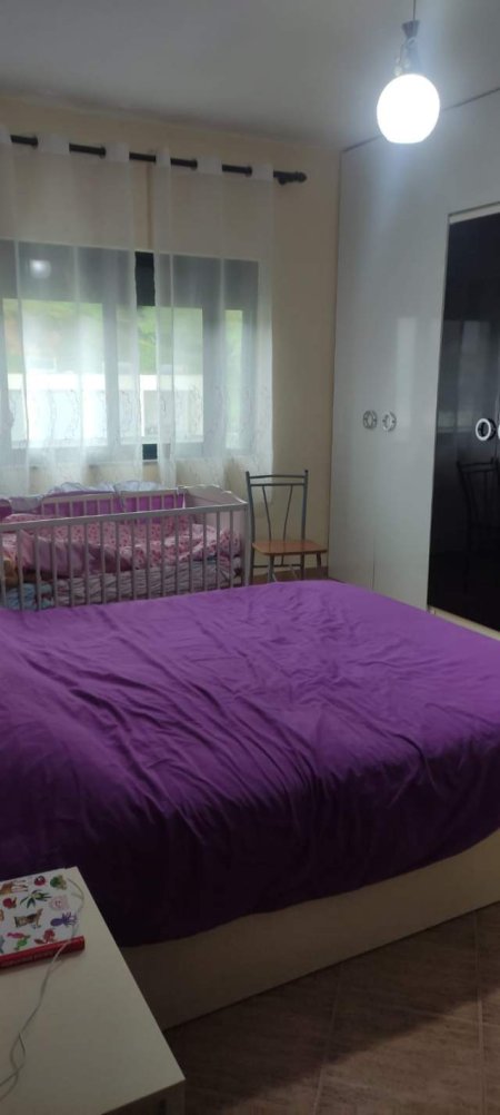 Tirane, jap me qera apartament 2+1+BLK Kati 3, 90 m² 30.000 Leke (Rruga Muhamet Deliu)