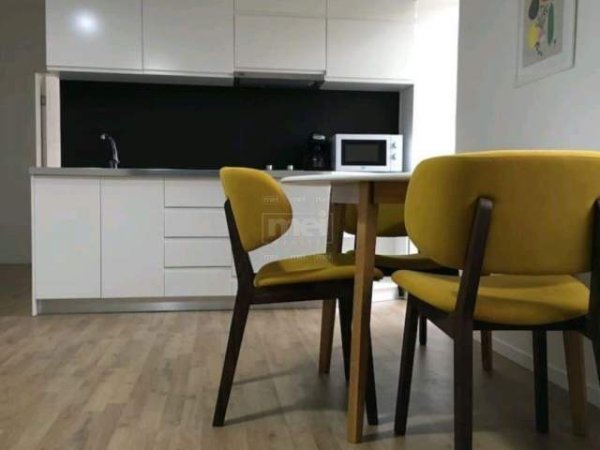 Tirane, jepet me qera apartament 1+1+BLK Kati 2, 60 m² 500 Euro (Rruga e Elbasanit)