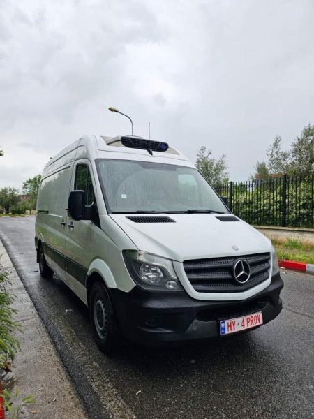 Tirane, shitet Mercedes-Benz Sprinter 313 Viti 2014, Ngrires, 15.500 Euro