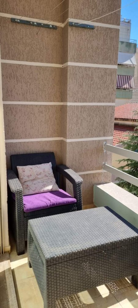 Tirane, jepet me qera apartament 2+1+BLK Kati 4, 89 m² 350 Euro (perballe restorant Qesarake.)