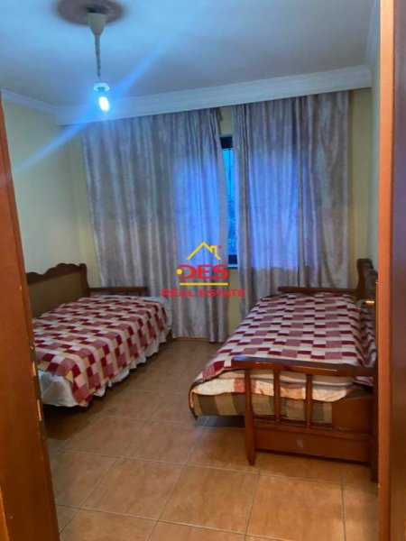 Tirane, shitet apartament 2+1 Kati 2, 100 m² 160.000 Euro