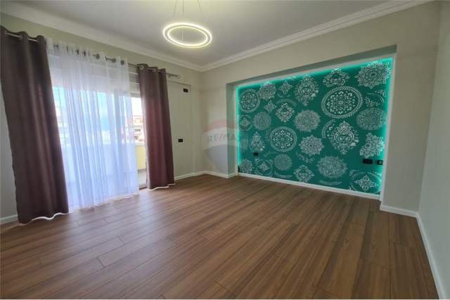 Tirane, shitet apartament 1+1+BLK Kati 4, 81 m² 105.000 Euro (Rrapo Hekali)