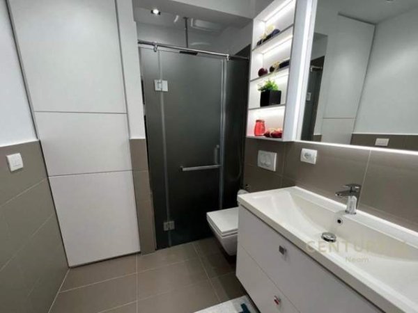 Tirane, shitet apartament 2+1 Kati 6, 106 m² (Petro Nini)