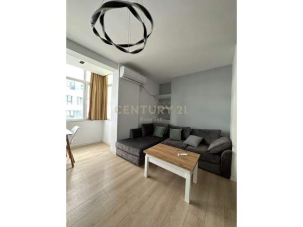 Tirane, jepet me qera apartament 1+1+BLK Kati 4, 54 m² 500 Euro (Pas Kompleksit "Square 21", Rruga e Kavajës)