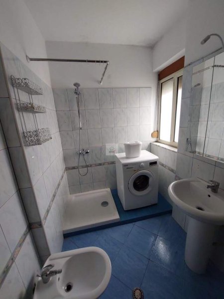 Durres, shitet apartament 3+1+A+BLK Kati 4, 124 m² 130.000 Euro